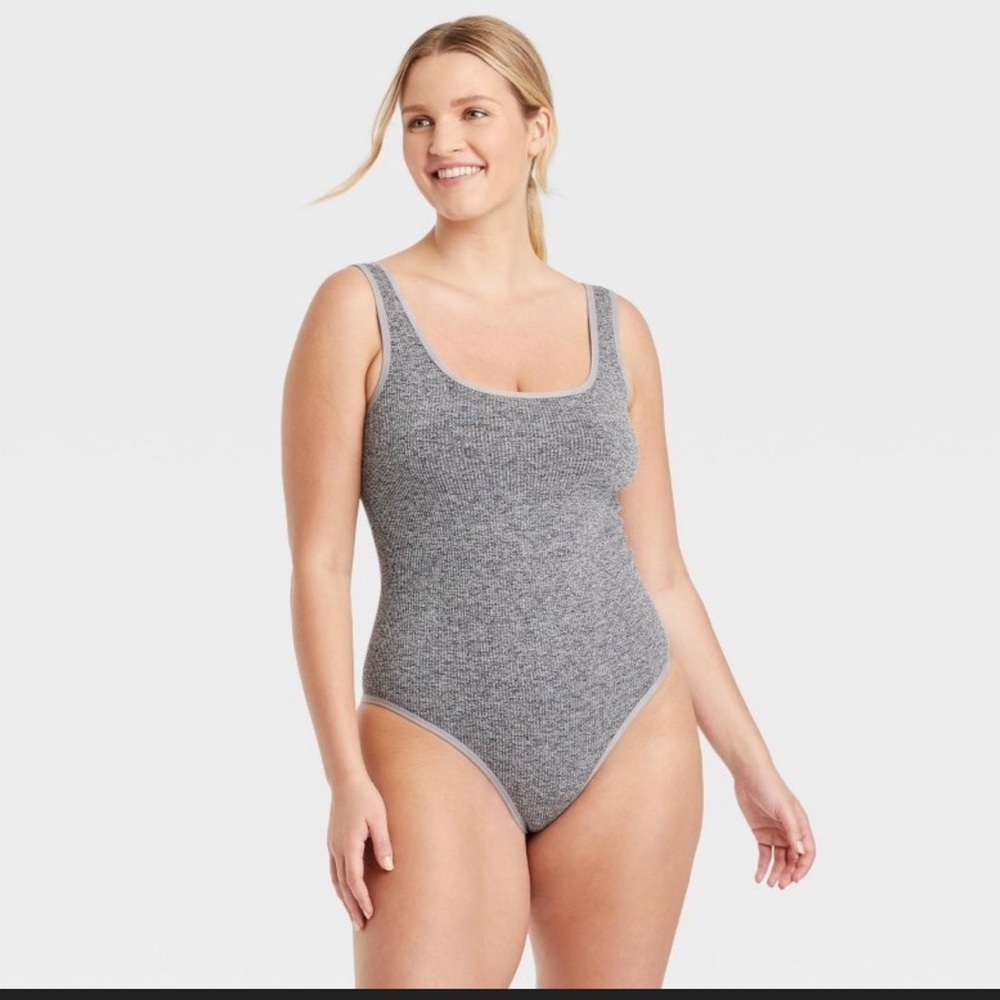 NWithoutTag Women’s seamless bodysuit - Heather Gray Colsie brand